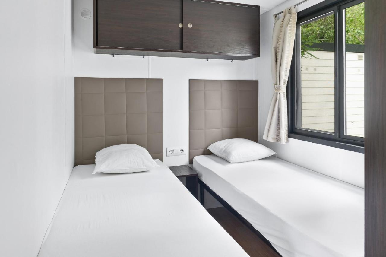 Mobile Homes Solaris Vacanceselect ชิเบนิก ภายนอก รูปภาพ